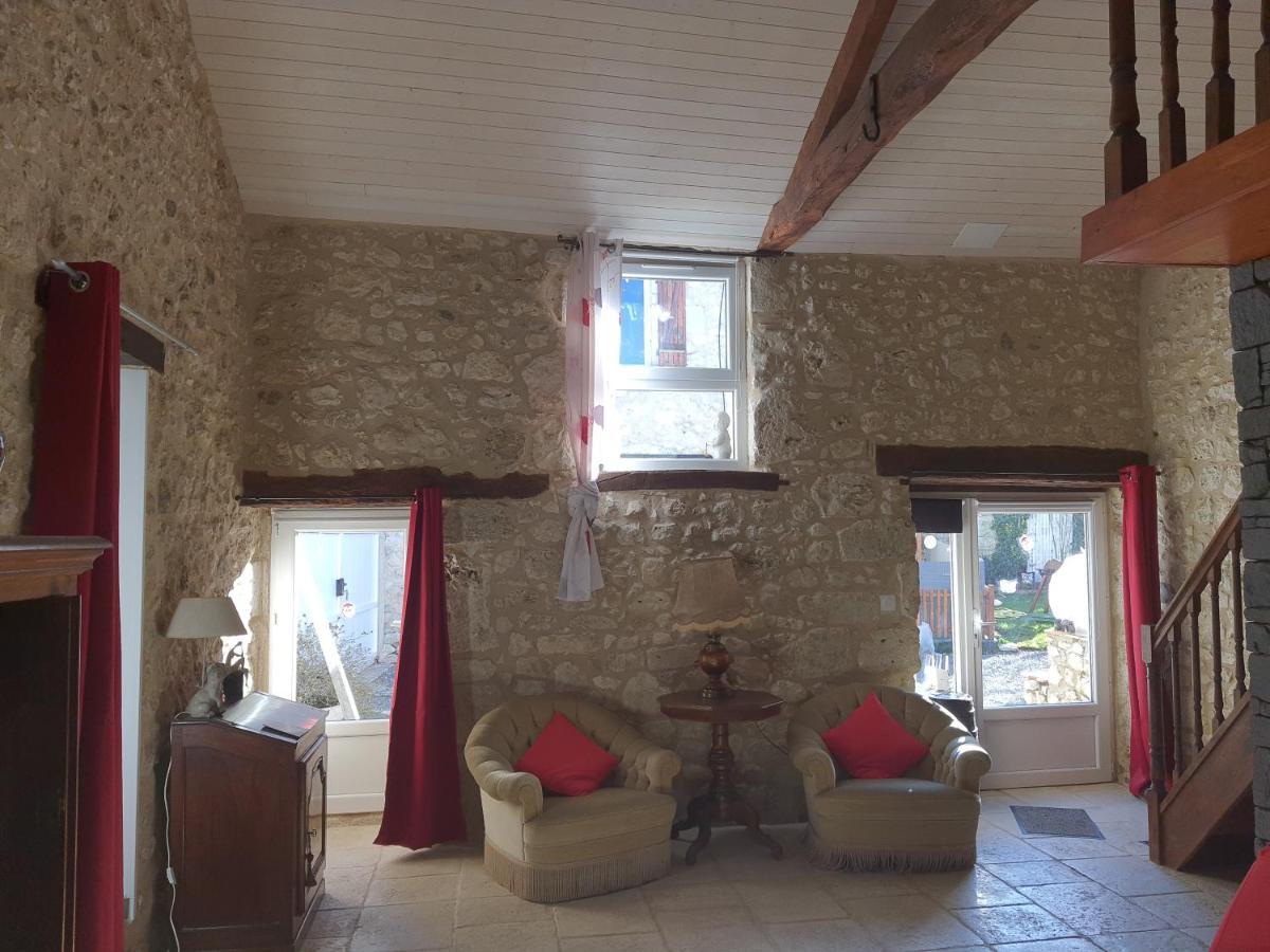 Gite En Pierre Le Paradis Parc Cloture Jacuzzi 5 Places Piscine Au Perigord Pourpre 9Km De Bergerac Saint-Aubin-de-Lanquais 外观 照片