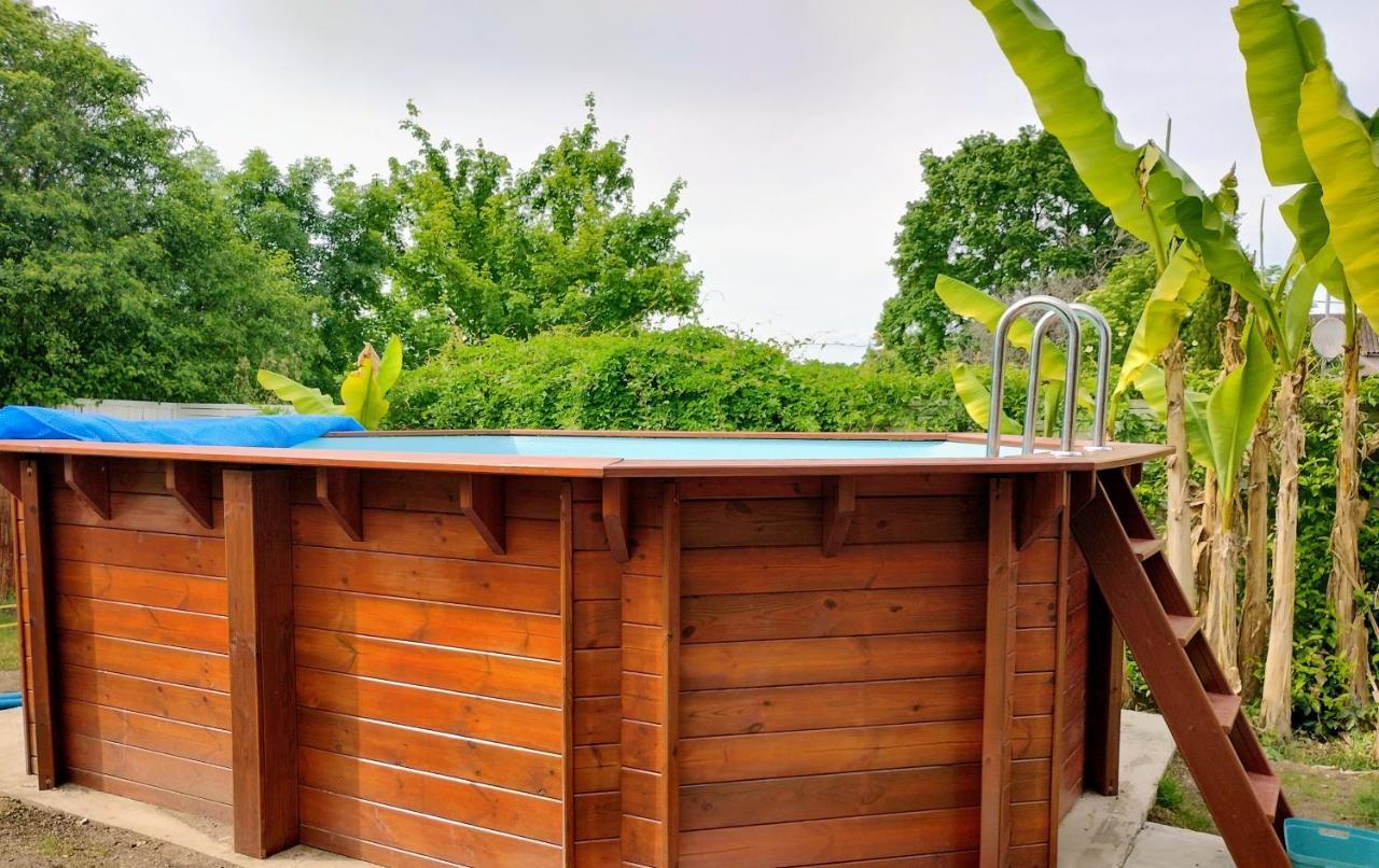 Gite En Pierre Le Paradis Parc Cloture Jacuzzi 5 Places Piscine Au Perigord Pourpre 9Km De Bergerac Saint-Aubin-de-Lanquais 外观 照片