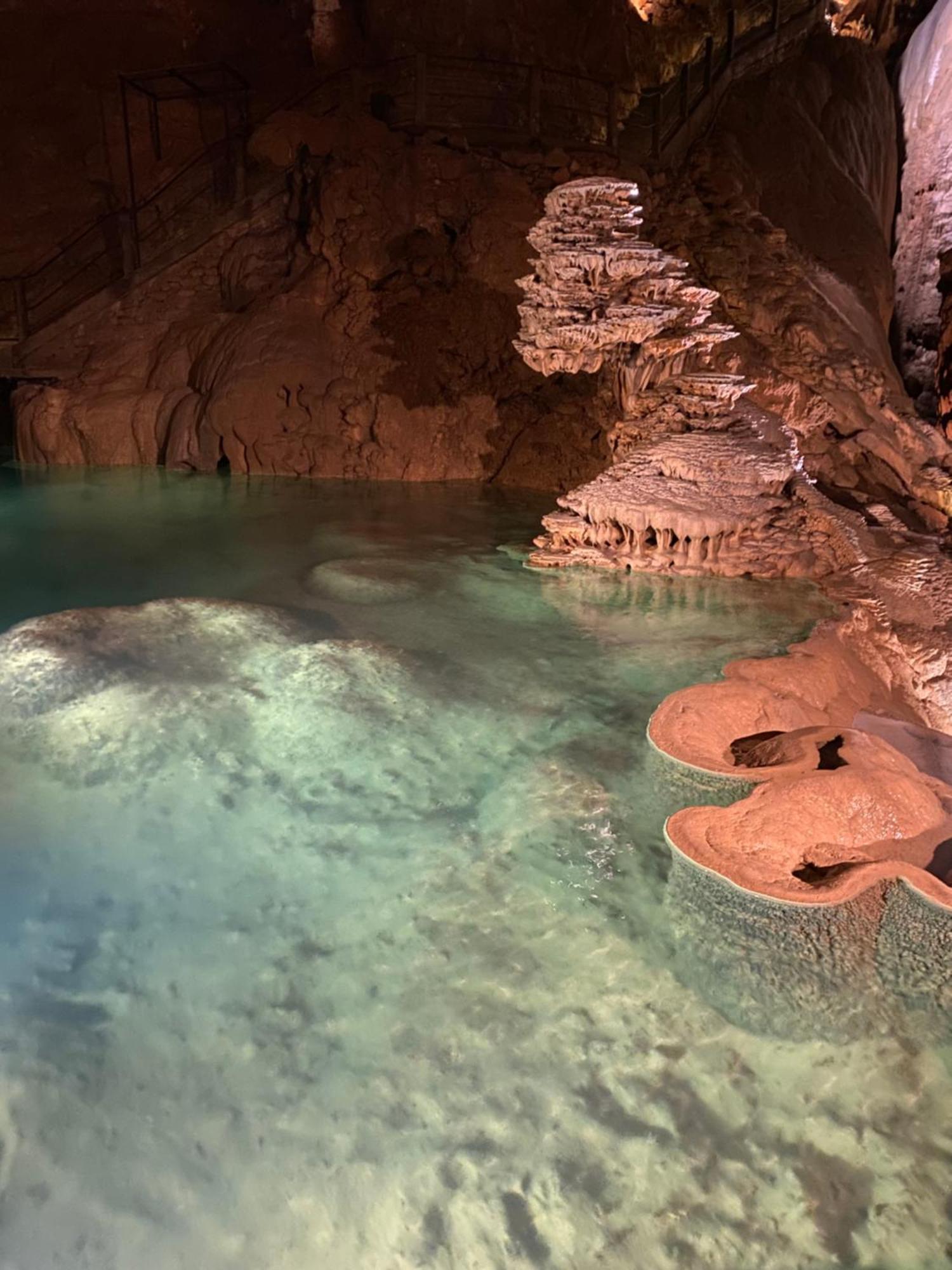 Gite En Pierre Le Paradis Parc Cloture Jacuzzi 5 Places Piscine Au Perigord Pourpre 9Km De Bergerac Saint-Aubin-de-Lanquais 外观 照片